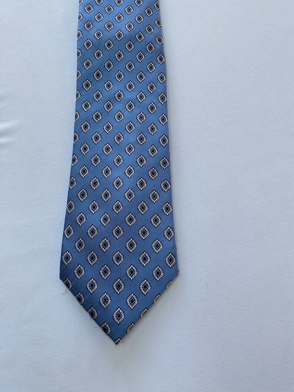 Jos. A. Bank Executive Collection Silk Tie Light Blue Geometric Medallion